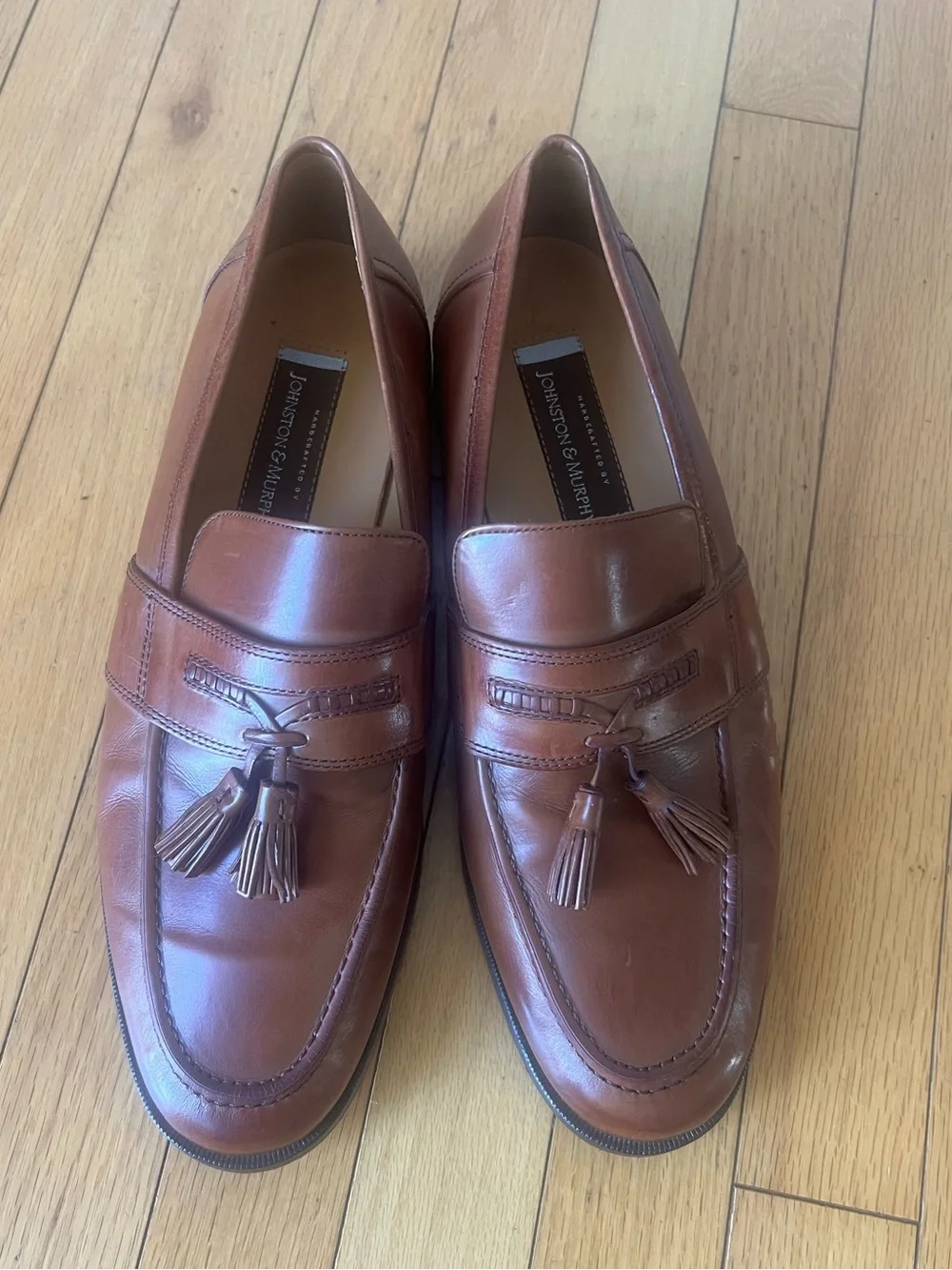 Johnston & Murphy 1046 Brown Leather Tassel Loafers Timeless Dress Shoes 9M